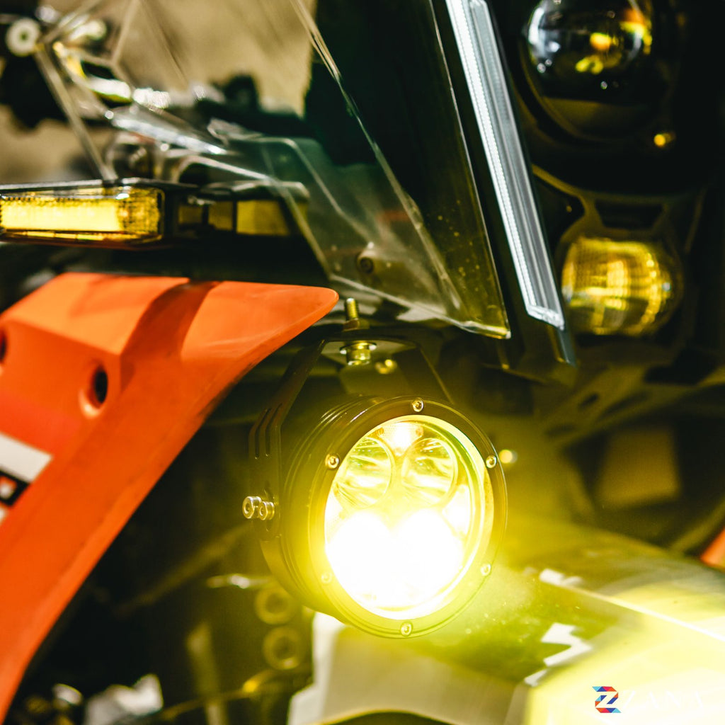 Zana Universal Led Fog Light (DRL R-40)
