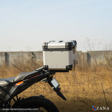 Load image into Gallery viewer, ZANA-TOP BOX ALUMINIUM SILVER