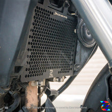 Load image into Gallery viewer, Zana Honeycomb Radiator Grill Dominar 250/400 -2019-2021