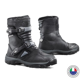 Forma Adventure Low Boots Black